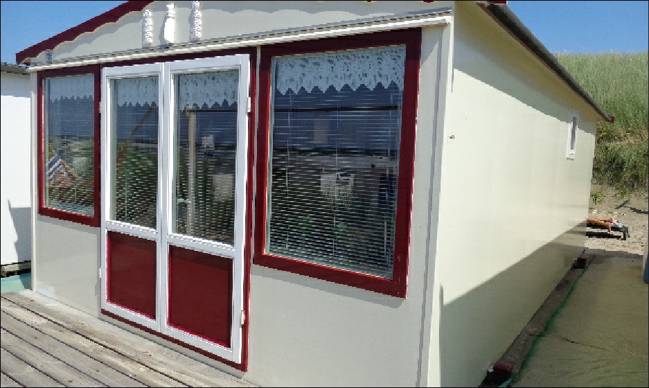 Vakantiehuisje op het strand van IJmuiden aan Zee
